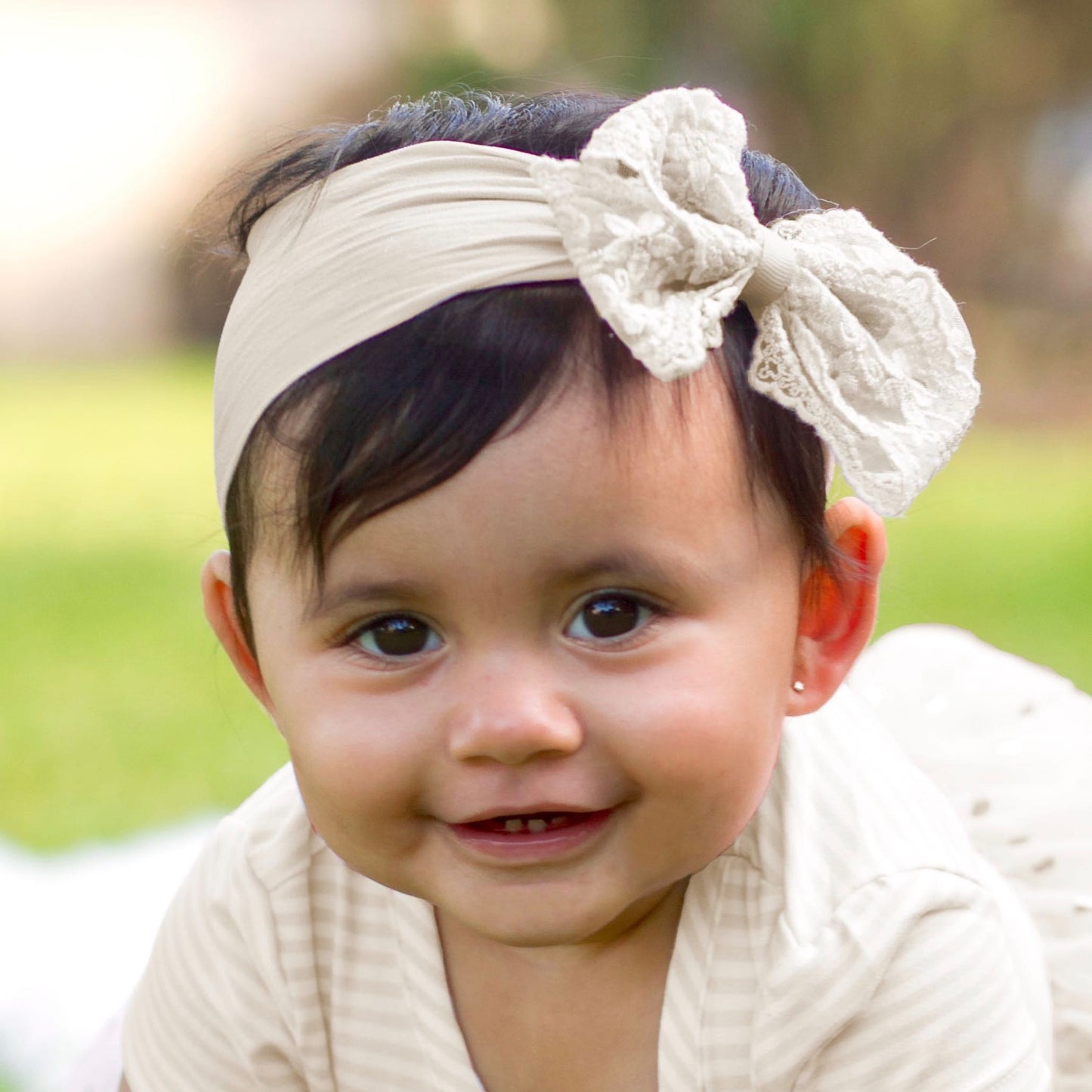 KHRISTIE® 2-PACK LARGE GLITTER TULLE & CHIFFON FLOWER & EMBROIDERED LACE BOW